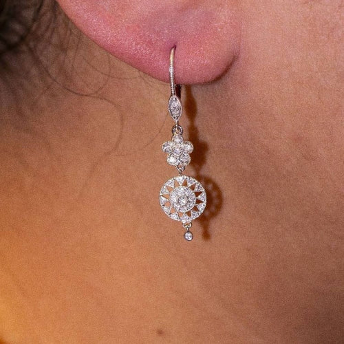 Boucles d'oreilles Sunny - Boucles d’oreilles en or blanc 18 carats et diamants 58 Facettes D360396CS