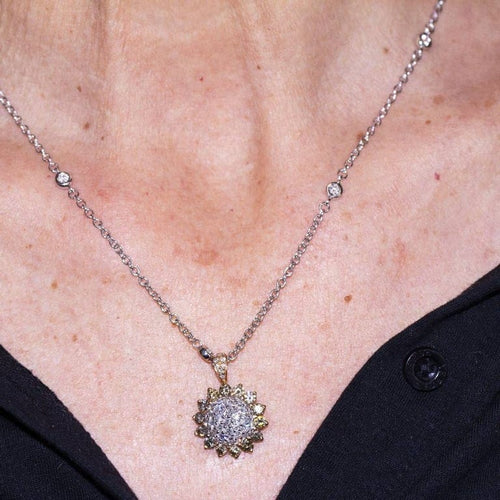 Collier Collier fleur de tournesol en or rose et or blanc 18 carats et diamants 58 Facettes D360911FV