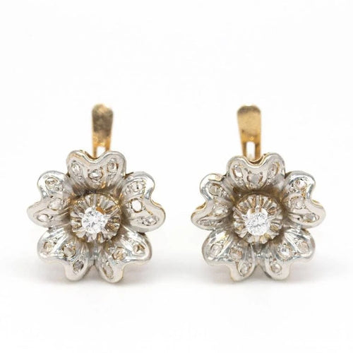 Boucles d'oreilles Boucles d'oreilles fleurs bicolores en or 18 carats et diamants 58 Facettes D362768RR