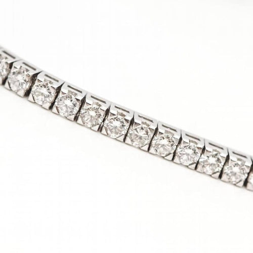 Bracelet Bracelet Rivière en or blanc 18 carats et diamants 58 Facettes D363130CG