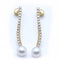 Boucles d'oreilles Boucles d’oreilles longues à perles en or jaune 18 ct et diamants 58 Facettes N102861LF