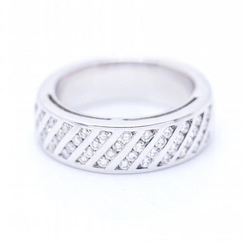 Bague 55 Bague en or blanc 18 ct avec diamants 58 Facettes N102928EJ