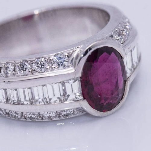 Bague 56 Bague en or blanc 18 carats avec rubis de Birmanie et diamant 58 Facettes D364213LF