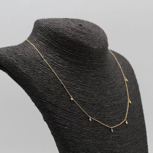 Collier Celia - Collier en or jaune 18 carats avec diamants 58 Facettes D364601GM