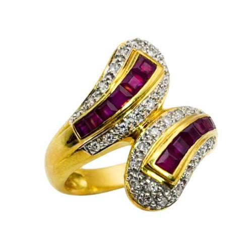 Bague 54 Bague en or jaune 750 avec diamants et rubis 58 Facettes 50091