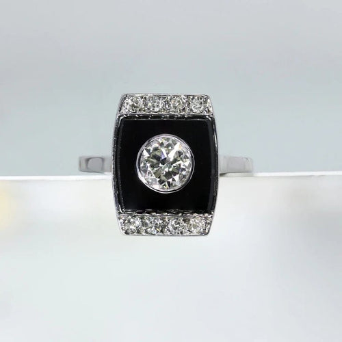 Bague 51 Bague Art déco en platine avec diamants et onyx 58 Facettes 24-283
