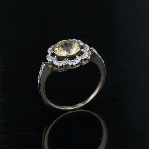 Bague 51 Bague fleur ancienne en or jaune et platine, saphir jaune et diamants 58 Facettes 24-156