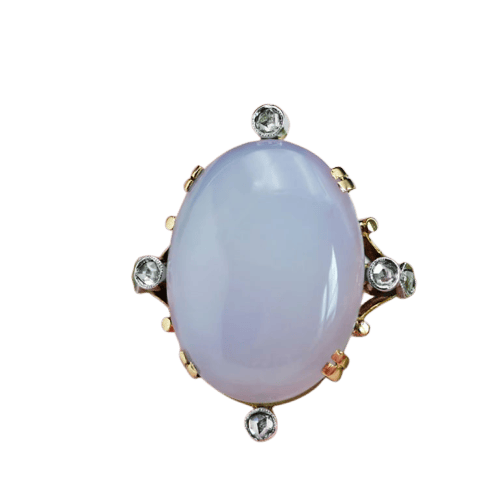 Bague 57 Bague ancienne en or jaune 18 carats, calcédoine et diamants 58 Facettes 23-128