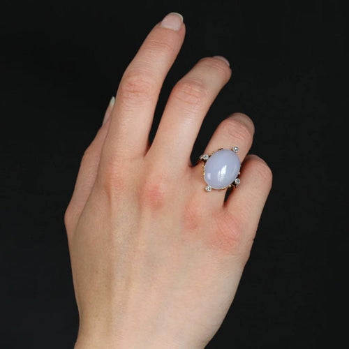 Bague 57 Bague ancienne en or jaune 18 carats, calcédoine et diamants 58 Facettes 23-128