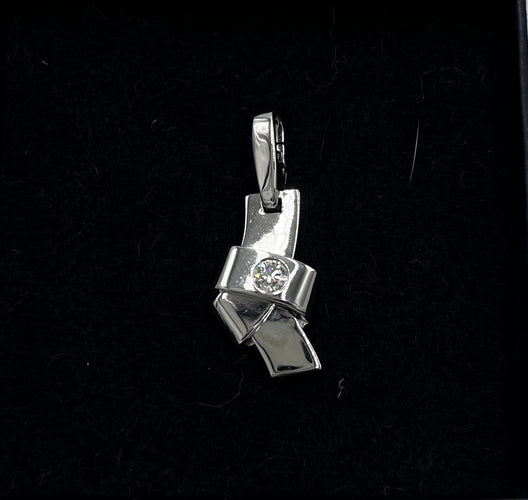 Pendentif Cartier - Pendentif Knot en or blanc 58 Facettes rjb7xr