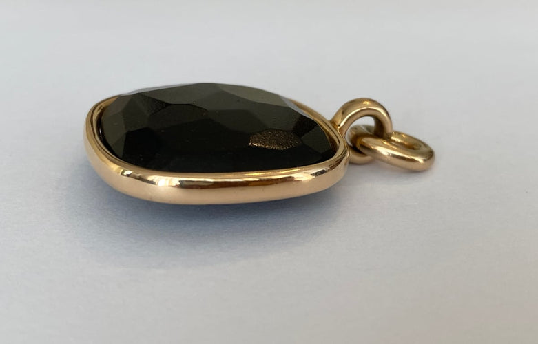 70683f7d-fa4a-41b7-1f8b-21570801ad00