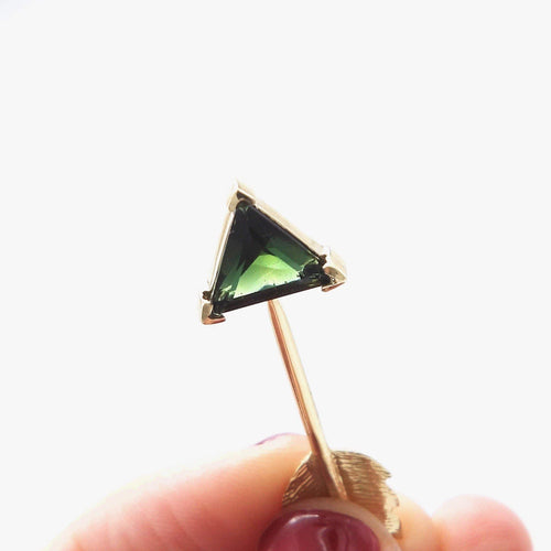 Pendentif Signature - Pendentif flèche en or 14K et tourmaline verte 58 Facettes