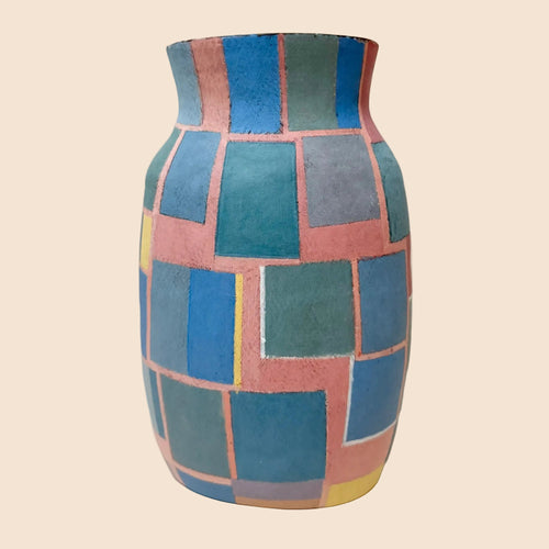 https://cdn.shopify.com/s/files/1/0943/8576/6747/files/vase-colour-ceramique-allemande-1970.jpg?v=1769531588