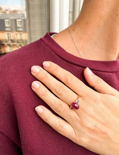Bague 55 Bague en or rose avec rubis, grenats et diamants 58 Facettes