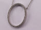 Collier Collier pendentif ovale en or blanc et diamants 58 Facettes NECK32