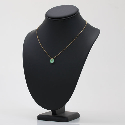 chaine-en-or-et-son-petit-disque-de-jade-p-image-173762-grande.jpg
