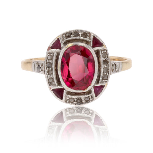 https://www.bijouxbaume.com/upload/image/bague-art-deco-ancienne-diamants-et-rubis-verneuil-p-image-173372-grande.jpg