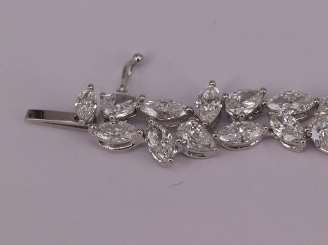 Bracelet Bracelet tennis en or blanc et diamants 58 Facettes 3337