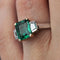 bague-emeraude-et-diamants-or-blanc-p-image-169697-grande.jpg