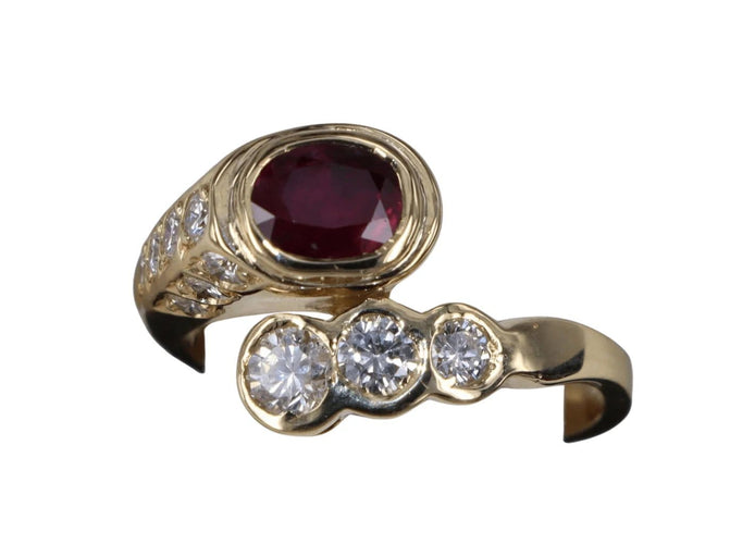 Bague 52 Bague Serpent Ovale Rubis et Diamants en or jaune 58 Facettes BA-5