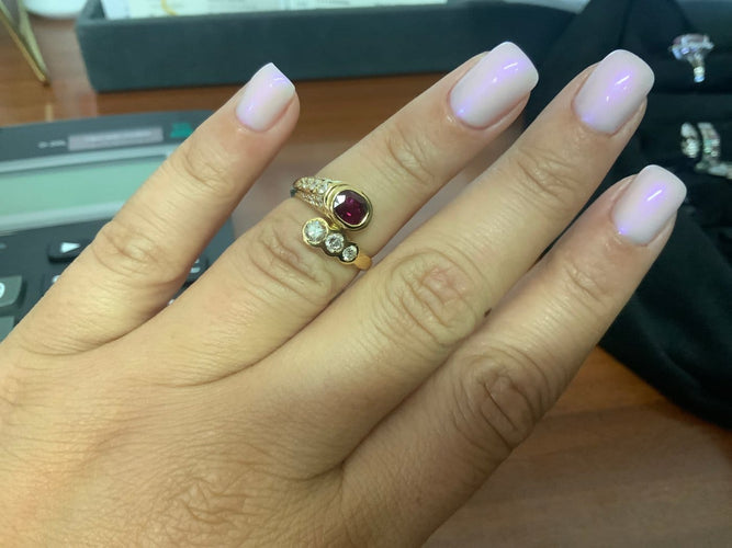 Bague 52 Bague Serpent Ovale Rubis et Diamants en or jaune 58 Facettes BA-5
