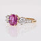 https://www.bijouxbaume.com/upload/image/bague-saphir-rose-et-diamants-or-Platin-p-image-137119-grande.jpg
