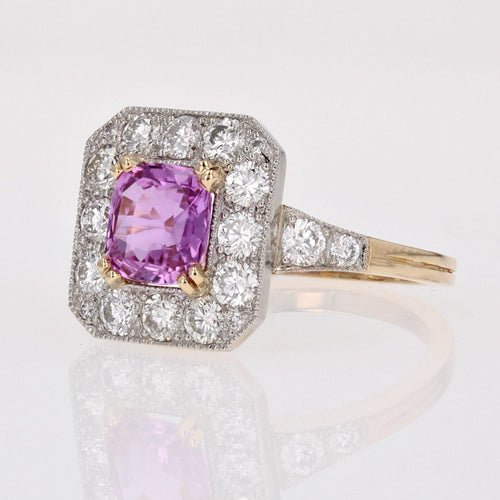 https://www.bijouxbaume.com/upload/image/bague-style-art-deco-saphir-rose-et-diamants-p-image-137093-grande.jpg