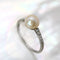 https://www.bijouxbaume.com/upload/image/bague-ancienne-perle-fine-diamants-p-image-172144-grande.jpg