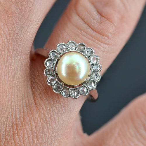 https://www.bijouxbaume.com/upload/image/bague-perle-fine-gold-et-diamants-ancienne-p-image-123819-grande.jpg