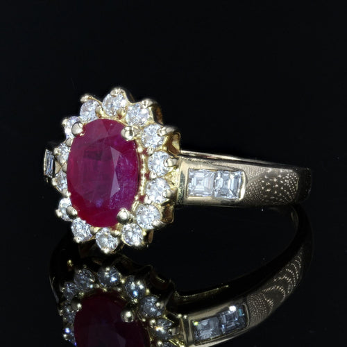 https://www.bijouxbaume.com/upload/image/bague-rubis-diamants-or-jaune-p-image-117513-grande.jpg