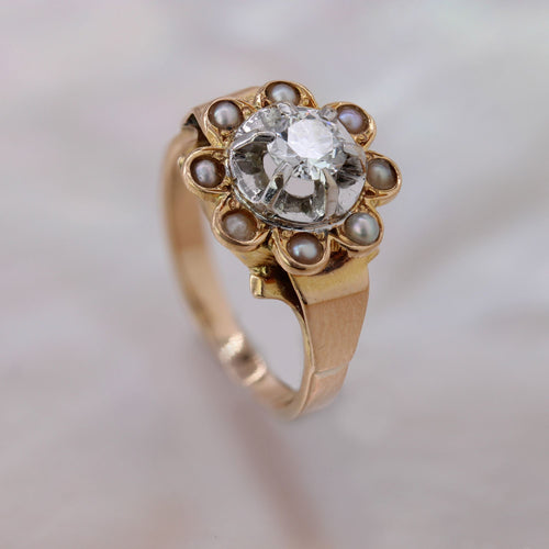 https://www.bijouxbaume.com/upload/image/bague-ancienne-diamants-entouree-de-perles-p-image-171966-grande.jpg