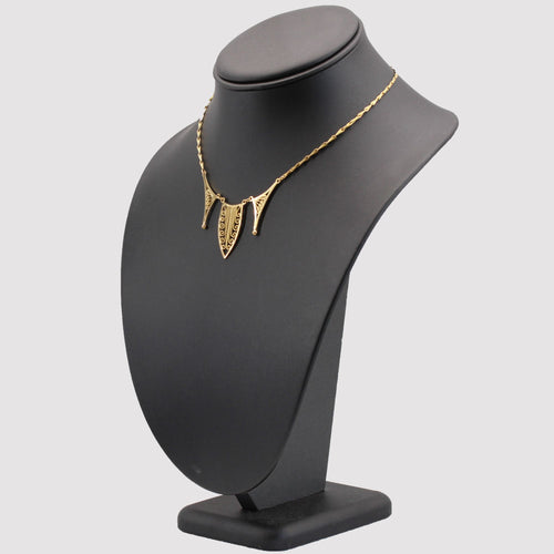 https://www.bijouxbaume.com/upload/image/collier-or-jaune-motif-filigrane-p-image-144043-grande.jpg