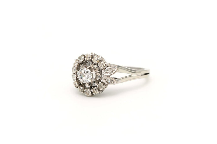 Bague 53 Bague Art déco en or blanc 18 carats sertie de diamants 58 Facettes 20158