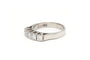 Bague 52 Bague contemporaine en or blanc 14 carats sertie de diamants 58 Facettes 19299