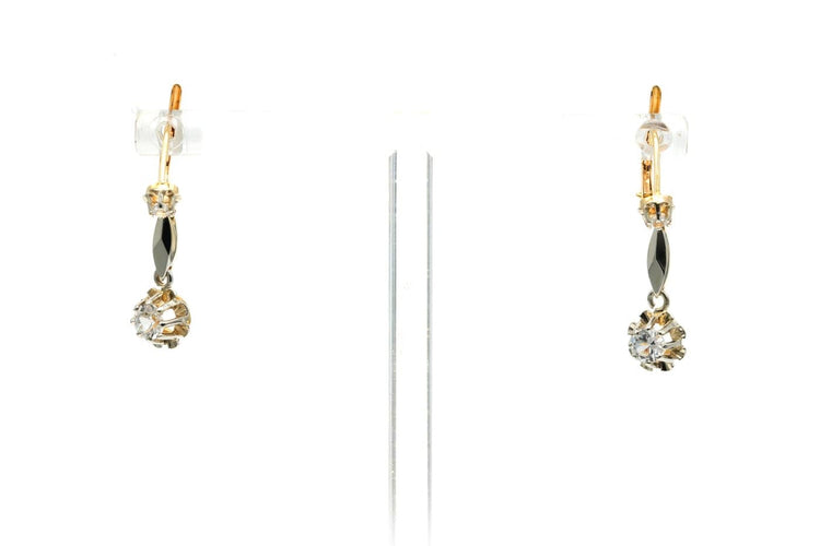 Boucles d'oreilles Boucles d'oreilles Art déco en or jaune 18 carats et saphirs blancs 58 Facettes B773