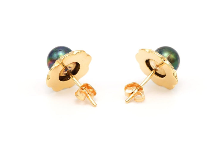 Boucles d'oreilles Boucles d'oreilles années 1970 en or jaune 18 carats et perles de Tahiti 58 Facettes B547