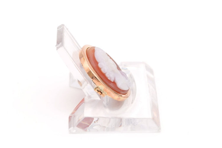 Broche Broche Napoléon III en or jaune 18 carats sertie d’un camée en agate 58 Facettes B681