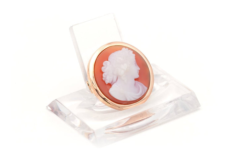 Broche Broche Napoléon III en or jaune 18 carats sertie d’un camée en agate 58 Facettes B681