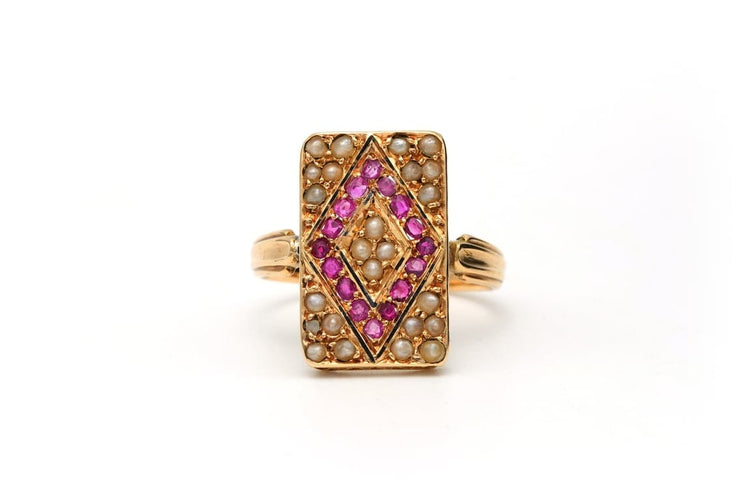 Bague 50 Bague Napoléon III sertie de rubis et perles en or jaune 18 carats 58 Facettes 22204