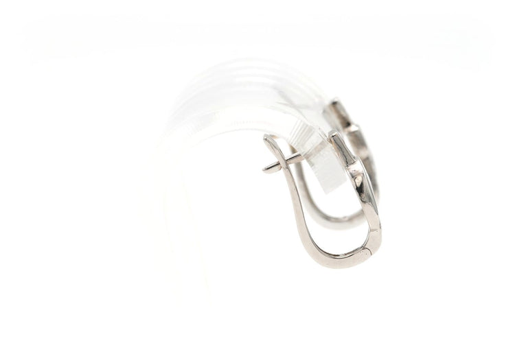 Boucles d'oreilles Boucles d’oreilles contemporaines en or blanc 14 carats et diamants 58 Facettes B624