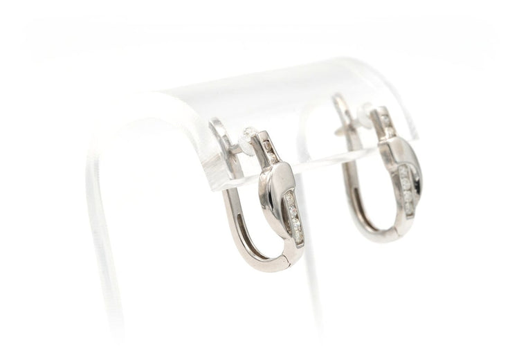 Boucles d'oreilles Boucles d’oreilles contemporaines en or blanc 14 carats et diamants 58 Facettes B624