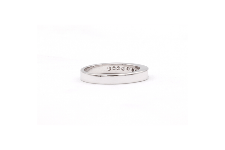 Bague 54 Alliance demi-américaine en or blanc 18 carats sertie de diamants princesse 58 Facettes 19364