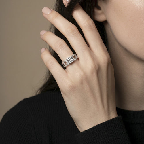 bague-or-blanc-et-diamants.jpg