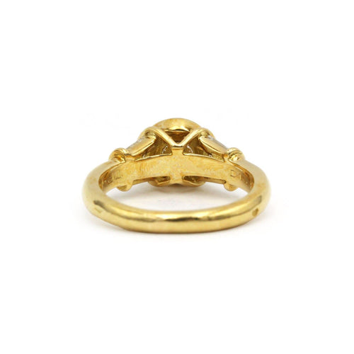 Bague 53 Solitaire accompagné - Bague en or jaune et diamants 58 Facettes 260067R