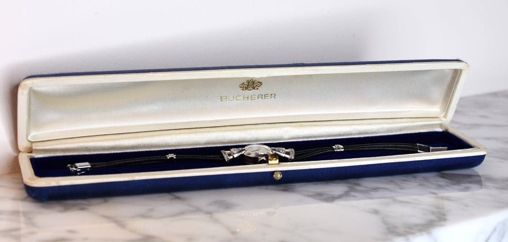 Montre Montre joaillière Art déco - Montre dame en platine 950 et diamants 58 Facettes MNS-100