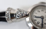 Montre Montre joaillière Art déco - Montre dame en platine 950 et diamants 58 Facettes MNS-100