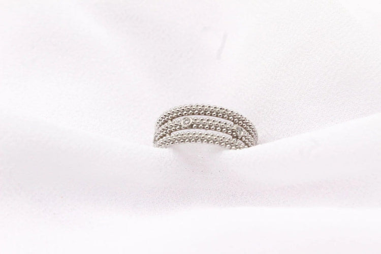 Bague 52 Mauboussin Le Premier Jour - Bague 3 anneaux perlés en or blanc et diamants 58 Facettes 250354