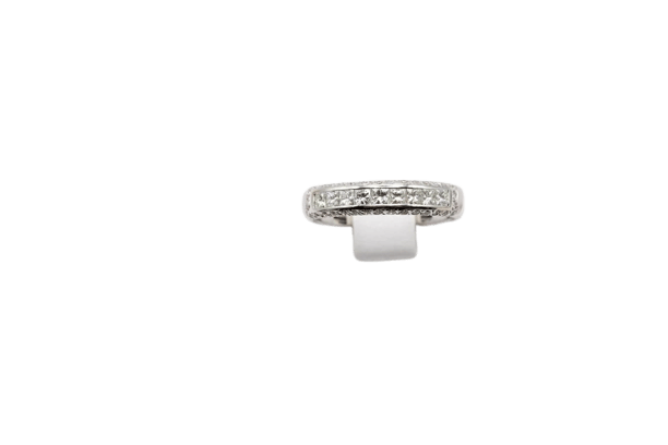 Bague 55 Bague demi-alliance en or blanc 750 sertie de diamants princesse 0,70 ct 58 Facettes 240269