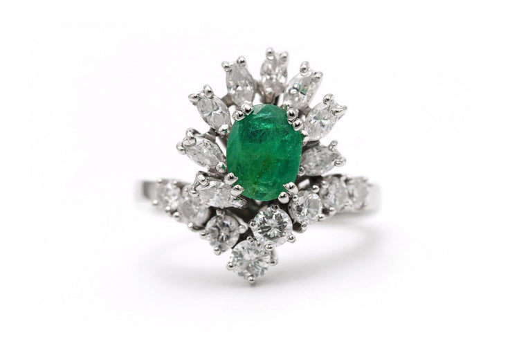 Bague 52 Bague années 70 en or blanc, émeraude et diamants 58 Facettes 23539