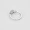 Bague 53 Élégant solitaire en or blanc et diamants 58 Facettes B23-283